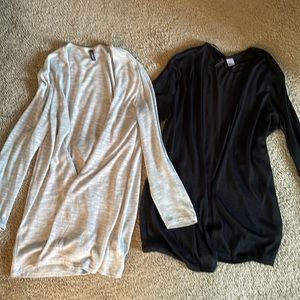 2 women’s cardigans H & M